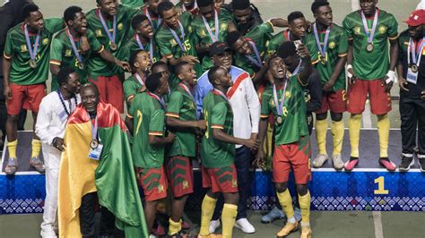 Smart F2P strategy: How to progress in gacha games without burnout or overspending?