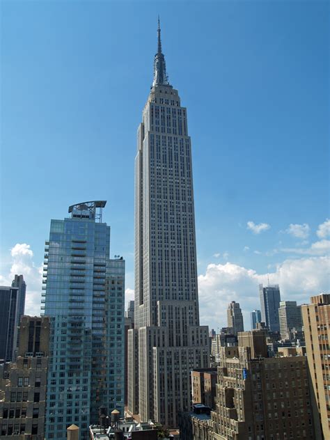 File:Empire State Building by David Shankbone.jpg - Wikimedia Commons