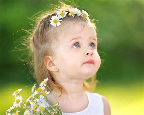 Download Angelic Girl Child With Floral Headdress Wallpaper ...