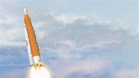 Boeing: SLS Rocket Components for Deep Space Missions