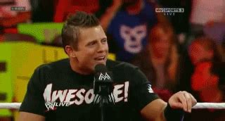 How do you make a beginner game guide digestible for new players?