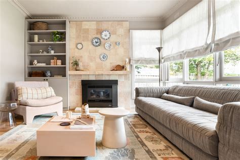 19 Cozy Living Room Ideas From Designers on How to Make Your Interiors ...