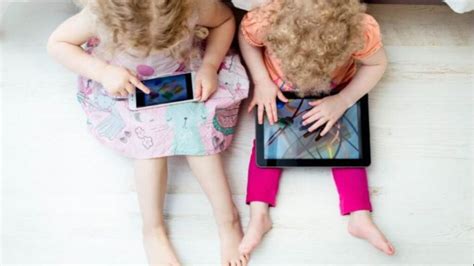 How to manage kids’ screen time for healthy gaming habits?
