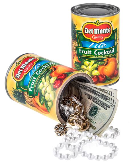 How can beginner guides introduce core game concepts without overwhelming new players?