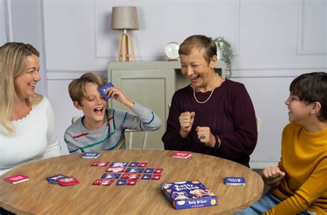 Easy Card Games to Play With Your Family, Even Little Kids ...