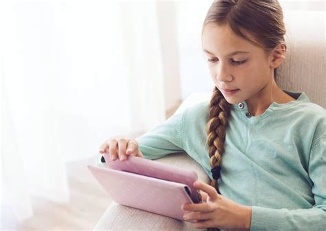 3 Easy Steps to Monitor Your Kid’s Screen Time – Project Isabella