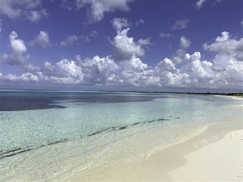 The World's 15 Best Crystal Clear Blue Water Beaches