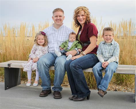 Emilyphotos: Family with adorable kids:) The 