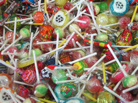 File:Various candy and lollipops, 2007.jpg - Wikimedia Commons