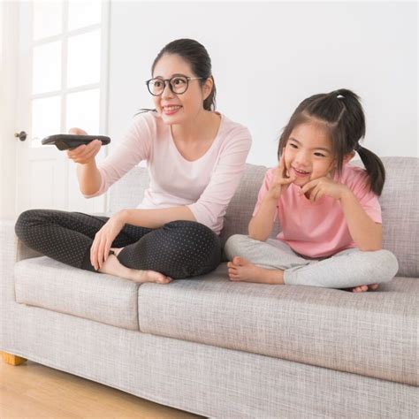 10 Simple Screen Time Rules to Help Parents Engage With Their Child ...