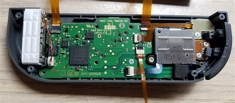 A look inside Nintendo's simple solution for repairing Joy-Cons with ...