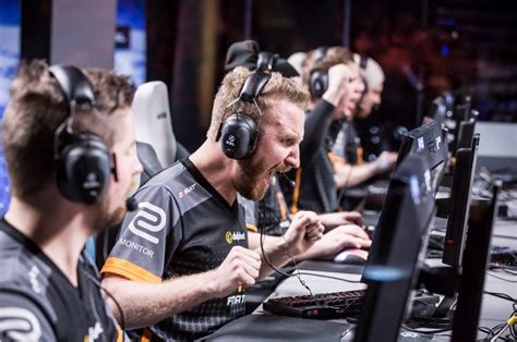 8 Things Pro Gamers Won't Tell You About Improving Quickly Gameonaire