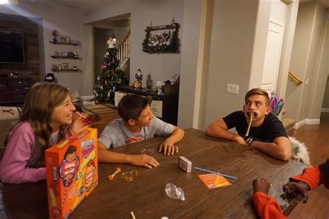 Make Family Night More Fun with these 5 Hilarious Games! | Global Munchkins