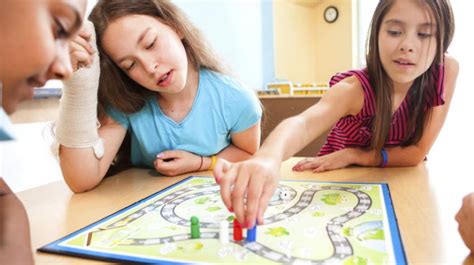 15 Best Board Games to Boost Family Connection | ParentMap