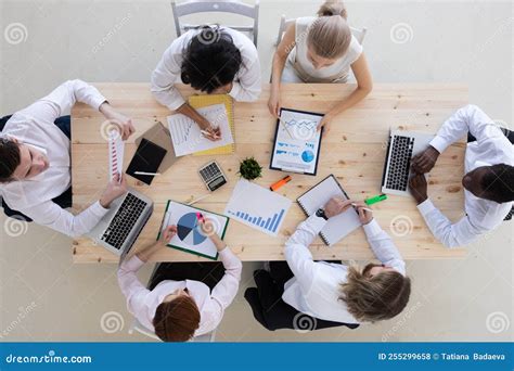 Business People Analyzing Data Stock Photo - Image of cooperation ...