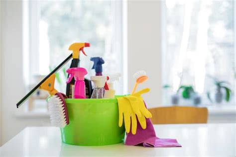 Cleaning Tips, Hacks and Products | Topics | HGTV