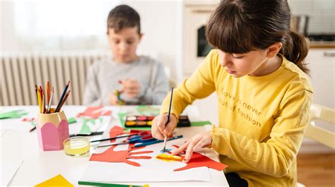 How to balance kids’ gaming screen time with school & other activities?