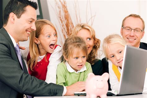 Money Management Advice For The Whole Family - Advantage CCS