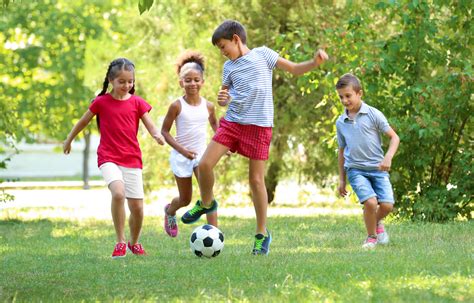 Kids now spend twice as much time playing indoors than outdoors - Earth.com