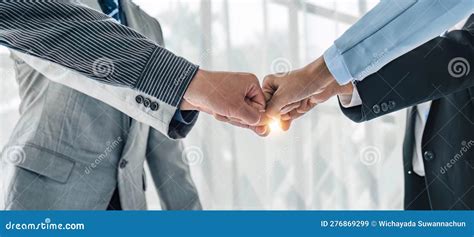 Business Handshake for Teamwork of Business Merger and Acquisition ...