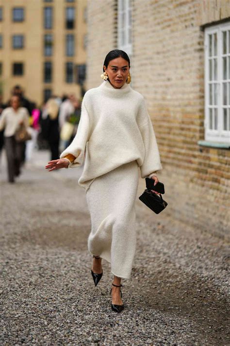 20 Cozy Outfits to Keep You Stylishly Warm