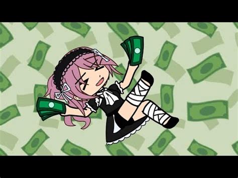 How can F2P players maximize free currency in gacha for optimal progression?