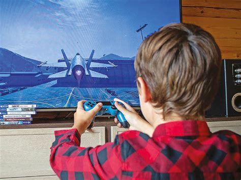 Children’s long gaming sessions worry parents in Oman