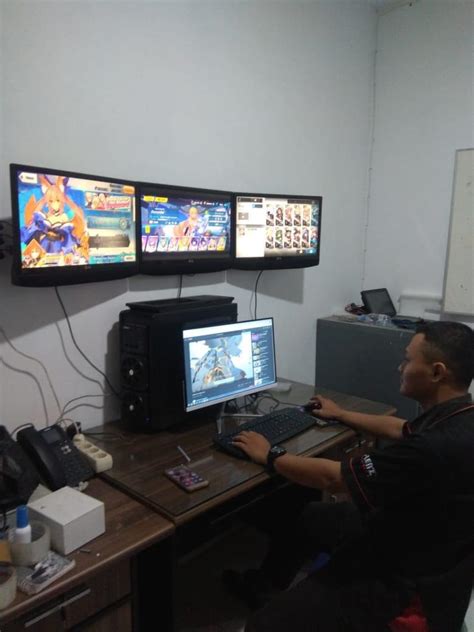 if you want to play multiple gacha games at the same time : r/gachagaming