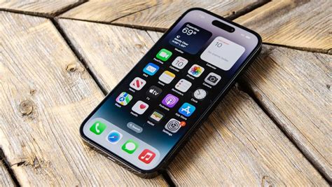 5 Kesalahan 'Biasa' yang Bisa Merusak iPhone Milikmu, Jangan Lakukan ...