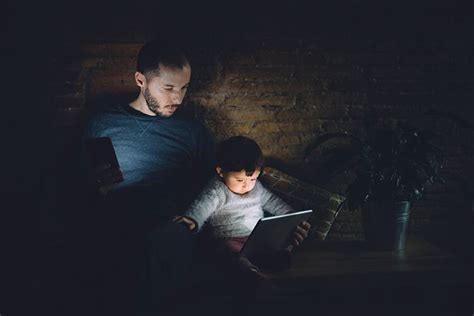 New Study Confirms the Negative Impact of Screen Use on Child ...