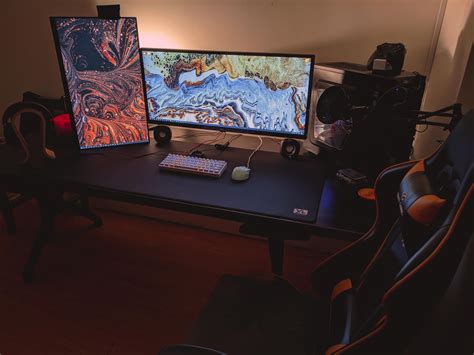 My budget gaming setup 🧡 : r/battlestations