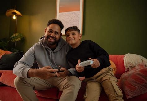 What Parents Should Know About Online Gaming - Mouths of Mums