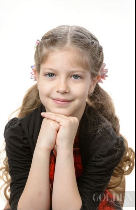 Models / children / Angelina