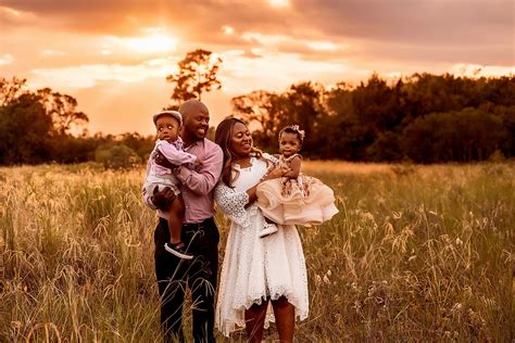 10 Tips for Taking Perfect Family Photos – Eviction Resources
